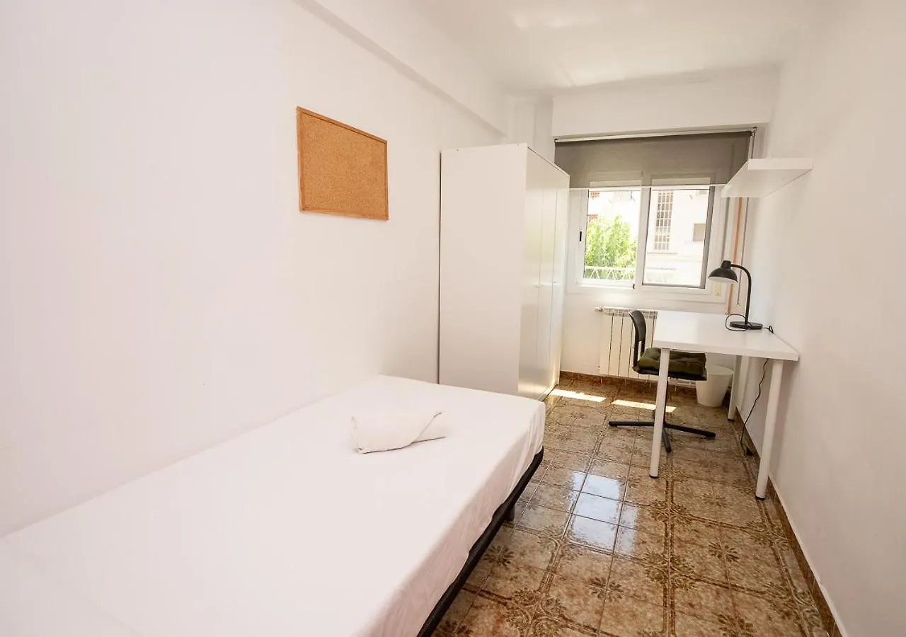 Espacioso Piso De 4 Habitaciones Cerca Del Mar Ταραγόνα Διαμέρισμα